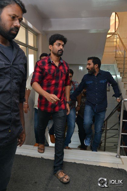 ISM-Movie-Hungama-At-Bramaramba-Theater